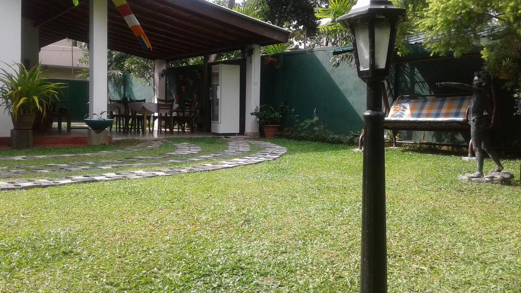 Villa Begonia Katugastota Dış mekan fotoğraf