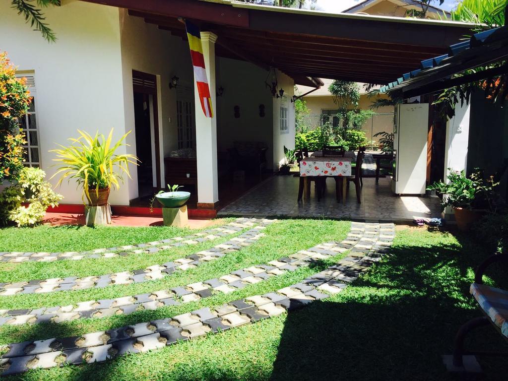 Villa Begonia Katugastota Dış mekan fotoğraf